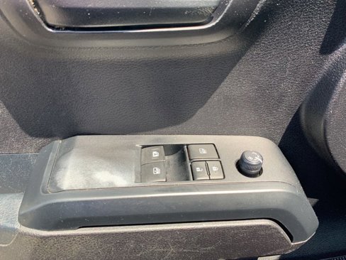 Used 2021 Toyota Tacoma SR image 14