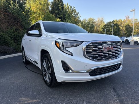 Used 2020 GMC Terrain Denali w/ Denali Premium Package image 10