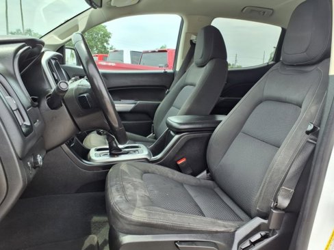 Used 2021 Chevrolet Colorado LT image 12
