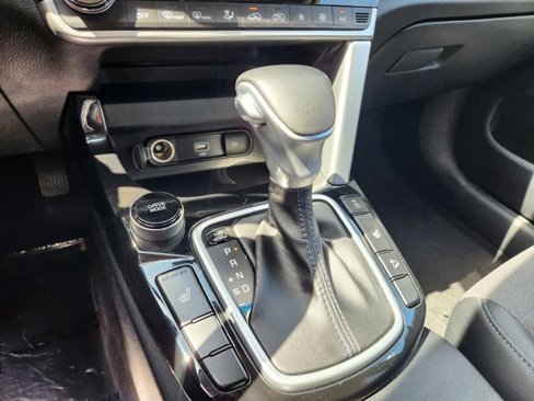 Used 2022 Kia Seltos Nightfall Edition image 30