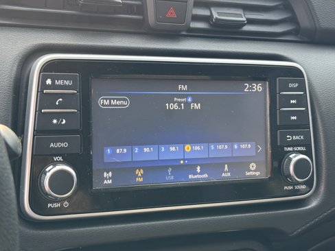 Used 2021 Nissan Versa S image 8