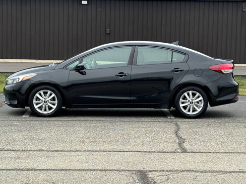 Used 2017 Kia Forte LX w/ LX Popular Package image 5
