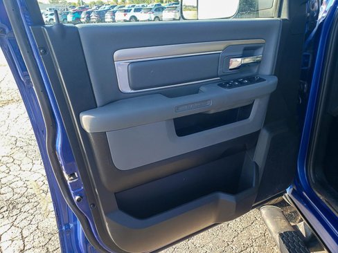 Used 2015 RAM 1500 Outdoorsman image 9