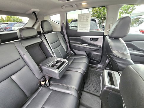 Used 2019 Nissan Murano Platinum image 10