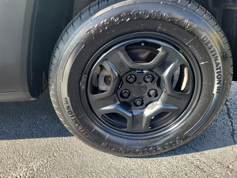 Used 2021 Jeep Renegade Sport image 18