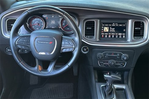 Used 2019 Dodge Charger SXT image 15