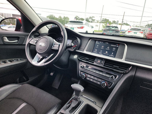 Used 2019 Kia Optima S w/ S Panoramic Sunroof Package image 27