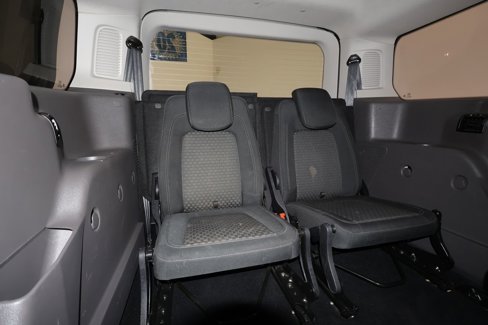 Used 2020 Ford Transit Connect XLT image 22
