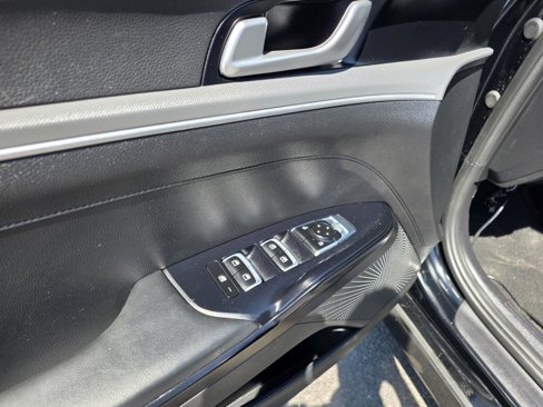 Used 2023 Kia K5 GT-Line w/ GT-Line Premium Package image 13