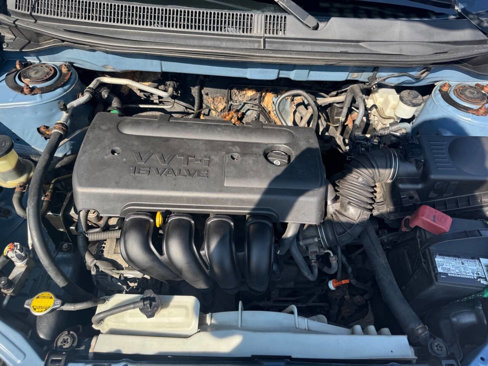Used 2006 Toyota Matrix image 9