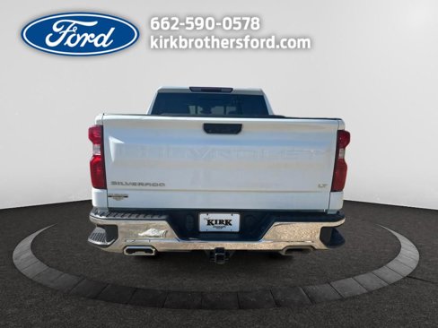 Used 2023 Chevrolet Silverado 1500 LT w/ Z71 Off-Road Package image 7