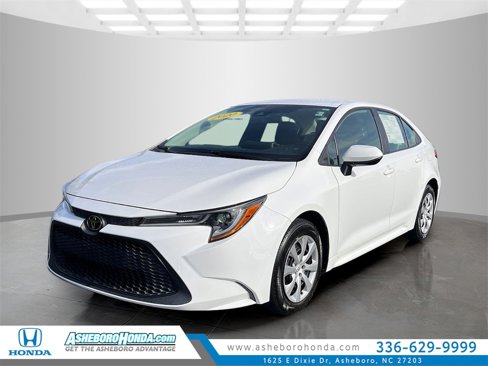 Used 2020 Toyota Corolla LE image 1