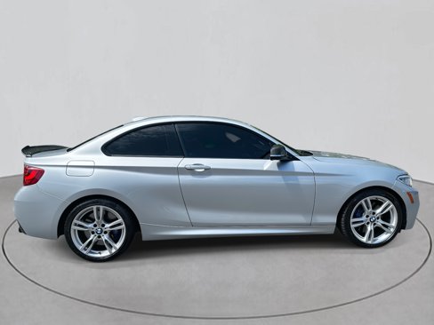 Used 2017 BMW M240i xDrive Coupe image 6