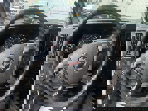 Used 2015 GMC Savana 2500 image 44