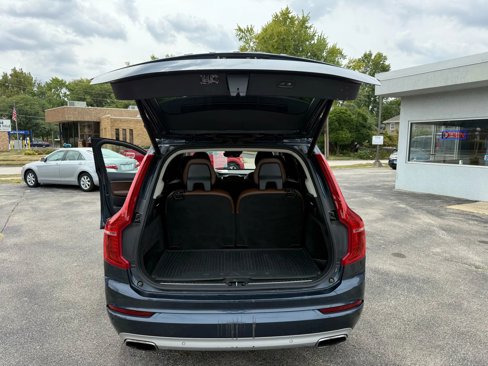 Used 2019 Volvo XC90 T6 Momentum w/ Advanced Package image 19
