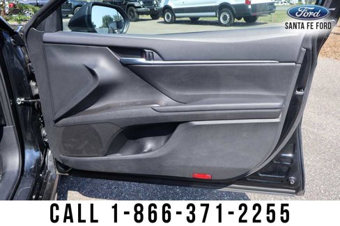 Used 2024 Toyota Camry SE image 35