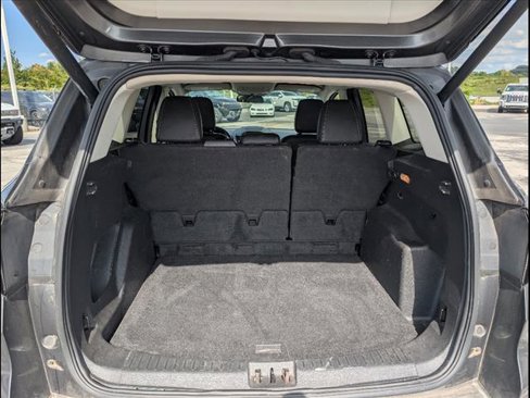 Used 2019 Ford Escape SEL image 21