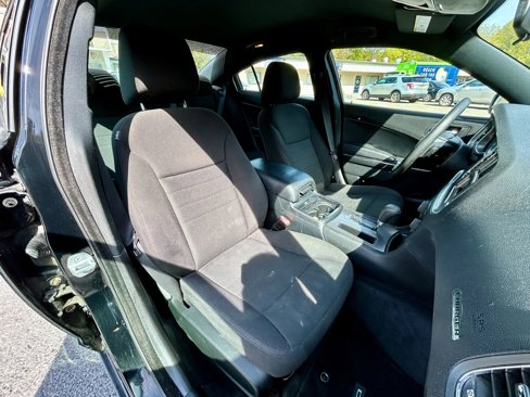 Used 2012 Dodge Charger SE image 14