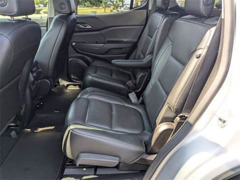 Used 2019 GMC Acadia SLT image 32