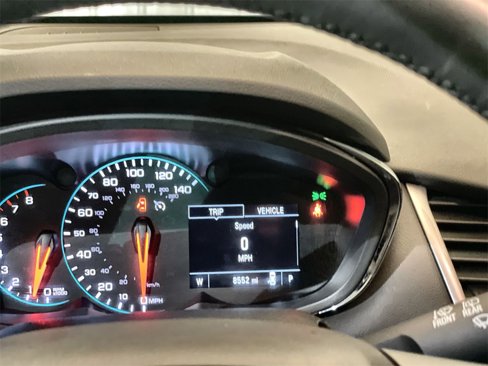 Certified 2022 Chevrolet Trax LT w/ LT Convenience Package image 12