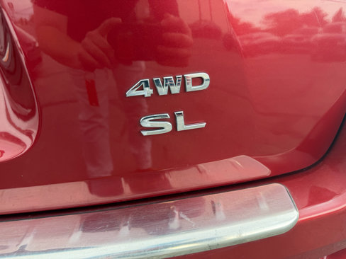 Used 2015 Nissan Pathfinder SL w/ SL Tech Package image 27