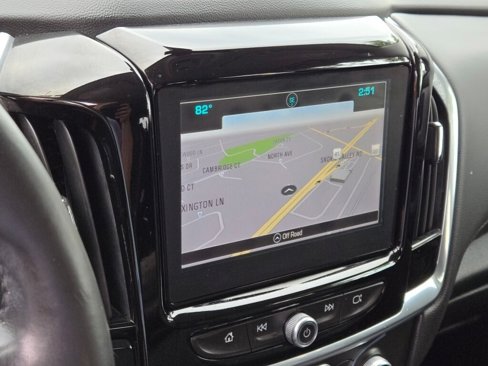Used 2018 Chevrolet Traverse LT image 33