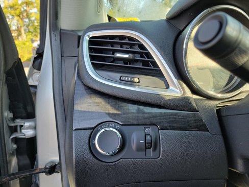 Used 2016 Buick Encore FWD image 20