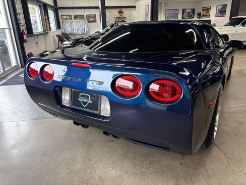 Used 2000 Chevrolet Corvette Coupe w/ Roof Pkg image 11