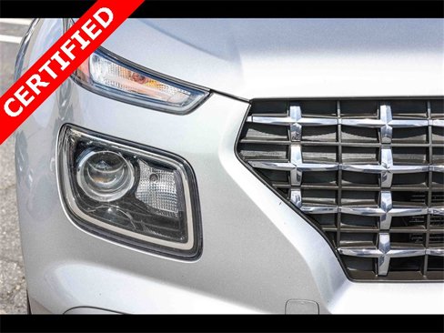 Certified 2023 Hyundai Venue SEL image 10