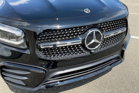 Certified 2024 Mercedes-Benz GLB 250 4MATIC image 22