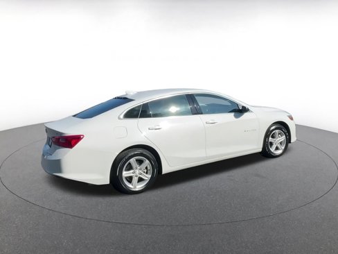 Used 2024 Chevrolet Malibu LT image 14
