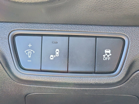 Used 2023 Kia Forte LXS w/ LXS Technology Package image 23