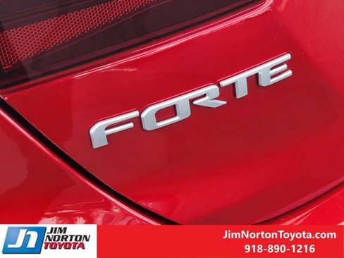 Used 2024 Kia Forte LXS image 13