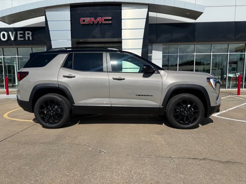 New 2026 GMC Terrain Elevation w/ Black Edition image 3