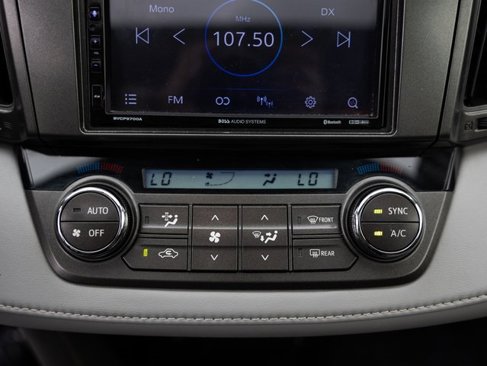 Used 2015 Toyota RAV4 XLE image 20