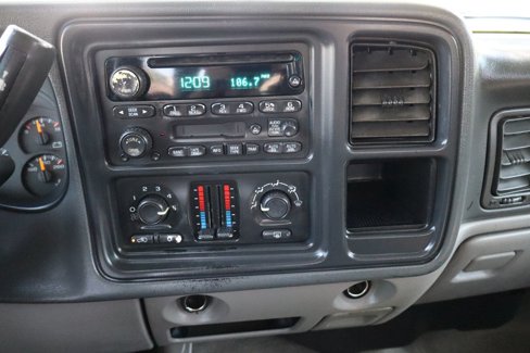 Used 2004 Chevrolet Tahoe LS image 32