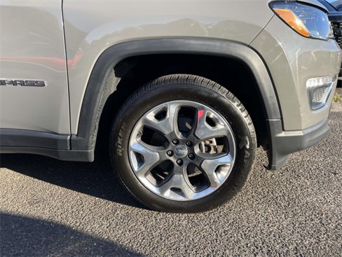 Used 2019 Jeep Compass Limited image 7