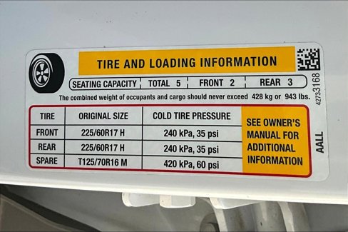 Used 2025 Chevrolet Trax LS image 17
