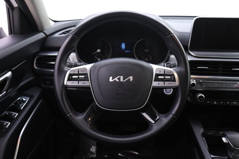 Used 2022 Kia Telluride LX image 12