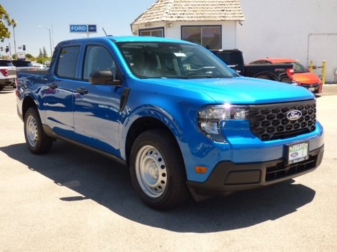 New 2025 Ford Maverick XL image 1