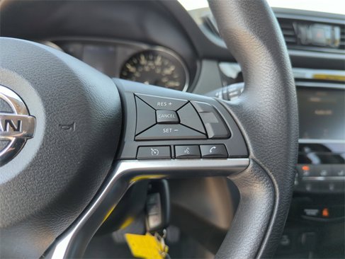 Certified 2021 Nissan Rogue Sport S image 37