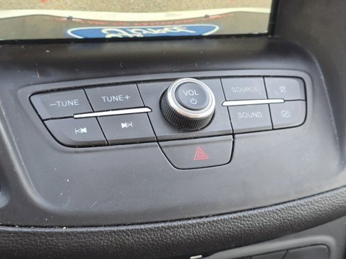 Used 2019 Ford Escape SEL image 23
