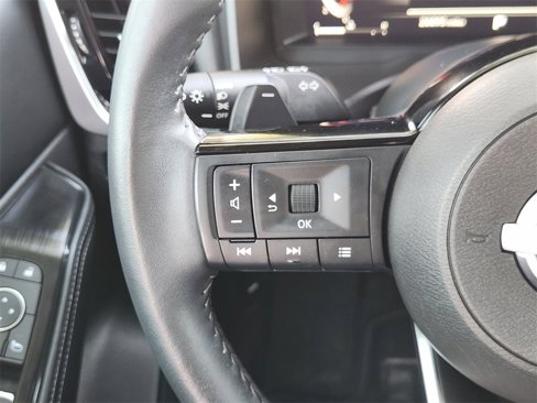 Used 2024 Nissan Rogue SL w/ SL Premium Package image 25