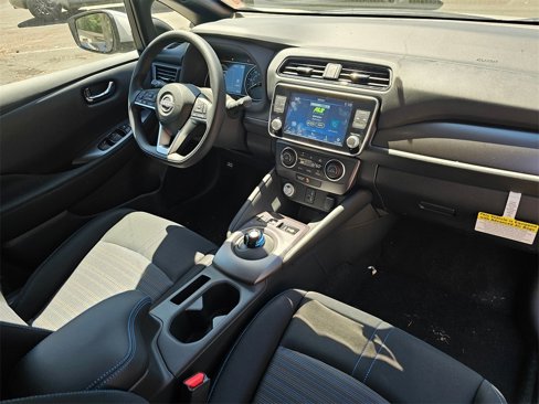 New 2025 Nissan Leaf S image 28