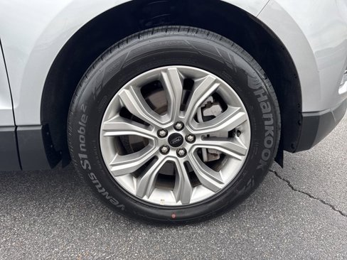 Used 2024 Ford Edge Titanium image 26