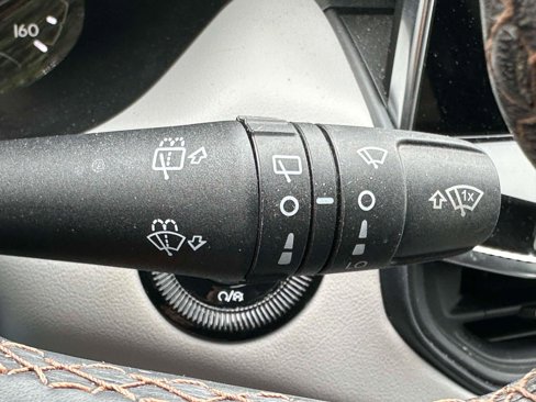 Used 2022 Jeep Compass Limited image 22