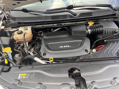 Used 2017 Chrysler Pacifica LX image 21