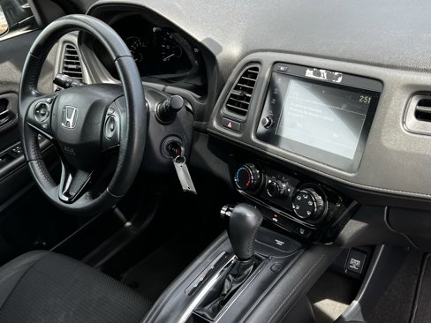 Used 2021 Honda HR-V Sport image 5