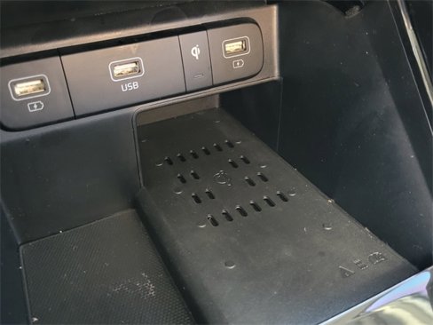 Used 2021 Kia Sorento SX image 23