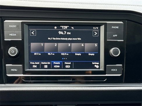 Used 2022 Volkswagen Jetta SE image 20